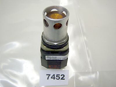 Allen-Bradley Push Button 800T-PA16 Illuminated Amber Momentary 1NO 1NC