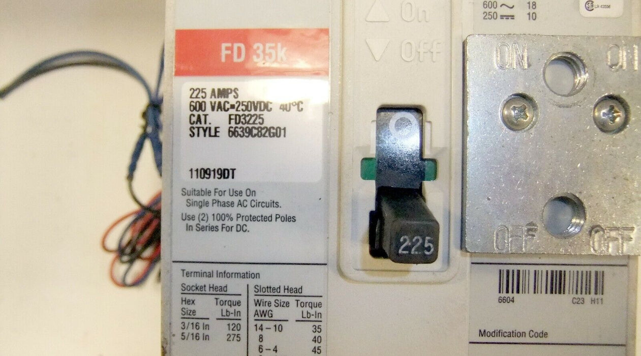 Eaton Cutler-Hammer Circuit Breaker FD3225 with Auxiliary Switch A2X1LPK