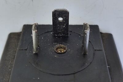 Vickers 02-123993 120V 1.6A 7.32Ω Coil