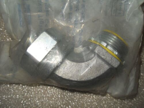 Hubbell Raco 3544-8 1" Liquid Tight 90 Deg Connector