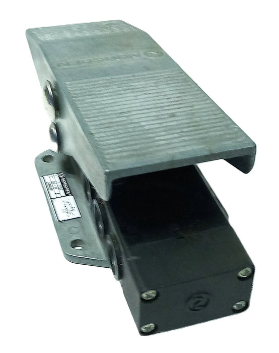 Norgren X3068422 2-10 BAR 2/3 Way Aluminum Pneumatic Foot Switch