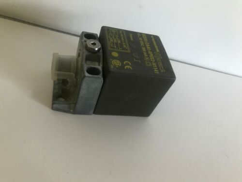Turck Bi20U-CA40-AP6X2-H1141 Proximity Switch