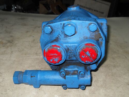 Vickers 02341644 Pvq13-A2R-Se3S-20-C14-12 Piston Pump
