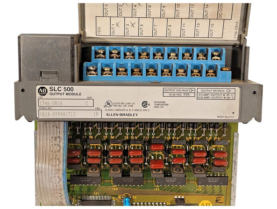 Allen-Bradley 1746-OB16 Series C 10-50 VDC Digital PLC Output Module