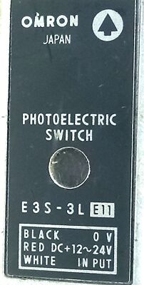 Omron E3S-3LE11 12-24 V DC Photoelectric Emitter Sensor