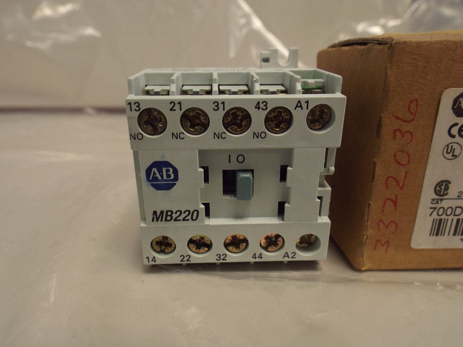 Allen-Bradley Control Relay 700DC-MB220D24S