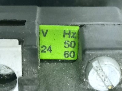 Siemens 3TF3300-0AC2 400/380 V AC 30 A 3-Pole Contactor w/ 24 V AC Coil