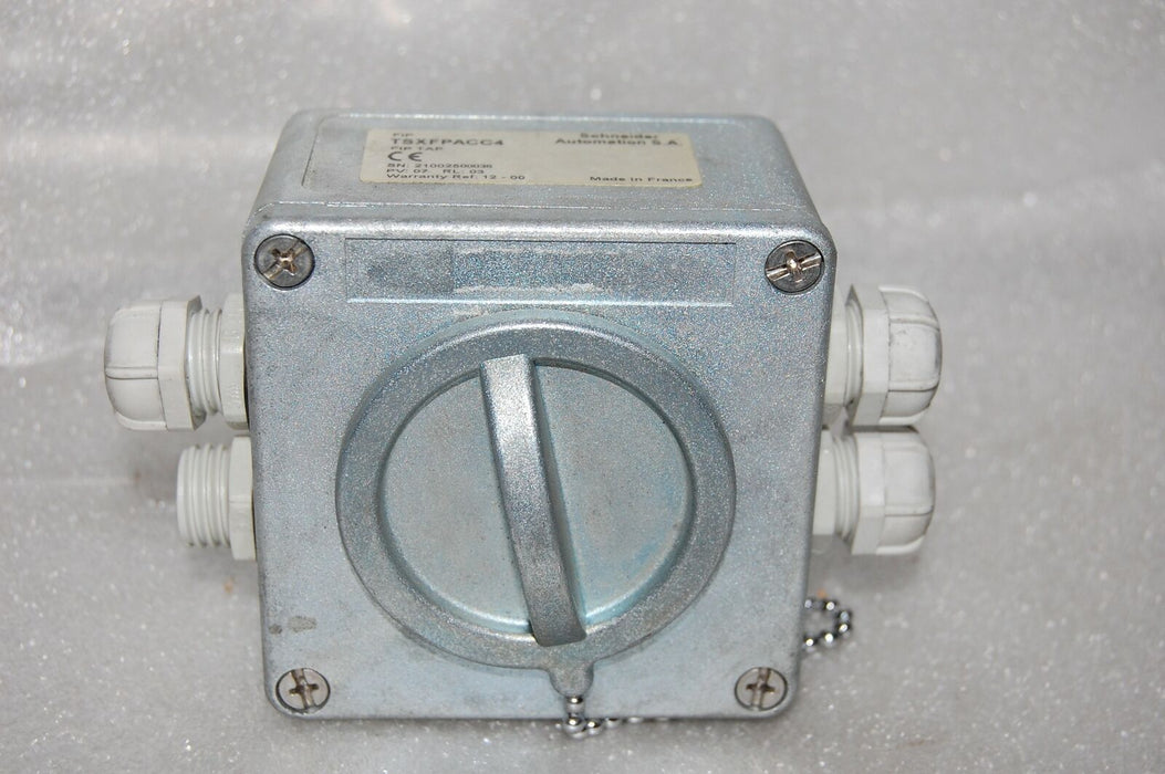 SCHNEIDER TSXFPACC4 TERMINAL BOX