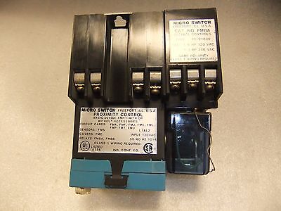 Microswitch Amplifier FMA111T2VA Proximity Controller w/ FMBA