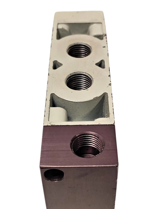 Numatics L11PA452O000000 14.5-145 psi Pneumatic Manifold