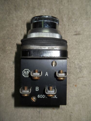 1 Allen-Bradley 800T-K2B SELECTOR PUSH BUTTON SWITCH