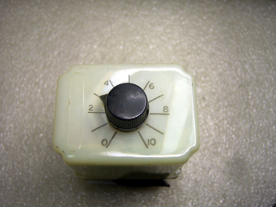 Dayton Time Delay Relay 5X828