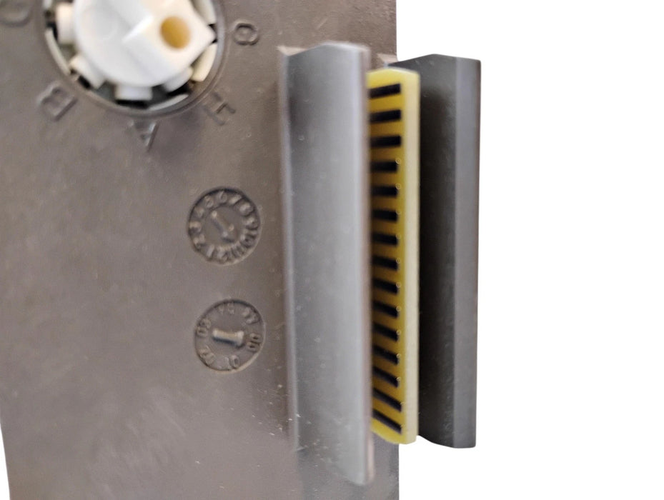 Siemens 6ES5 470-8MA12 2 x 10 V DC SIMATIC S5 Analog Output Module