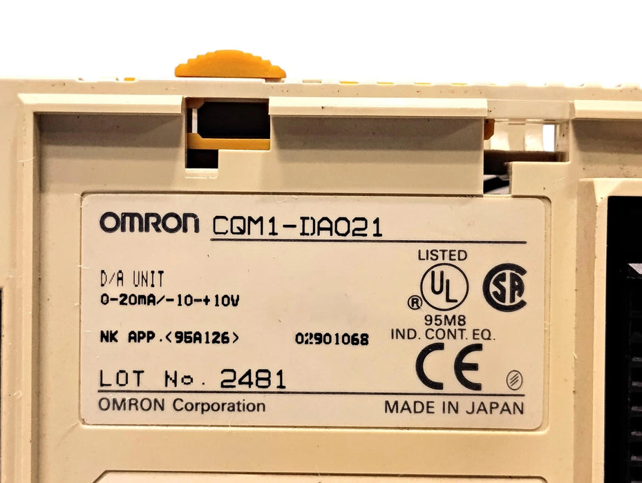 Omron COM1-DA021 10 V PLC Analog Output Module