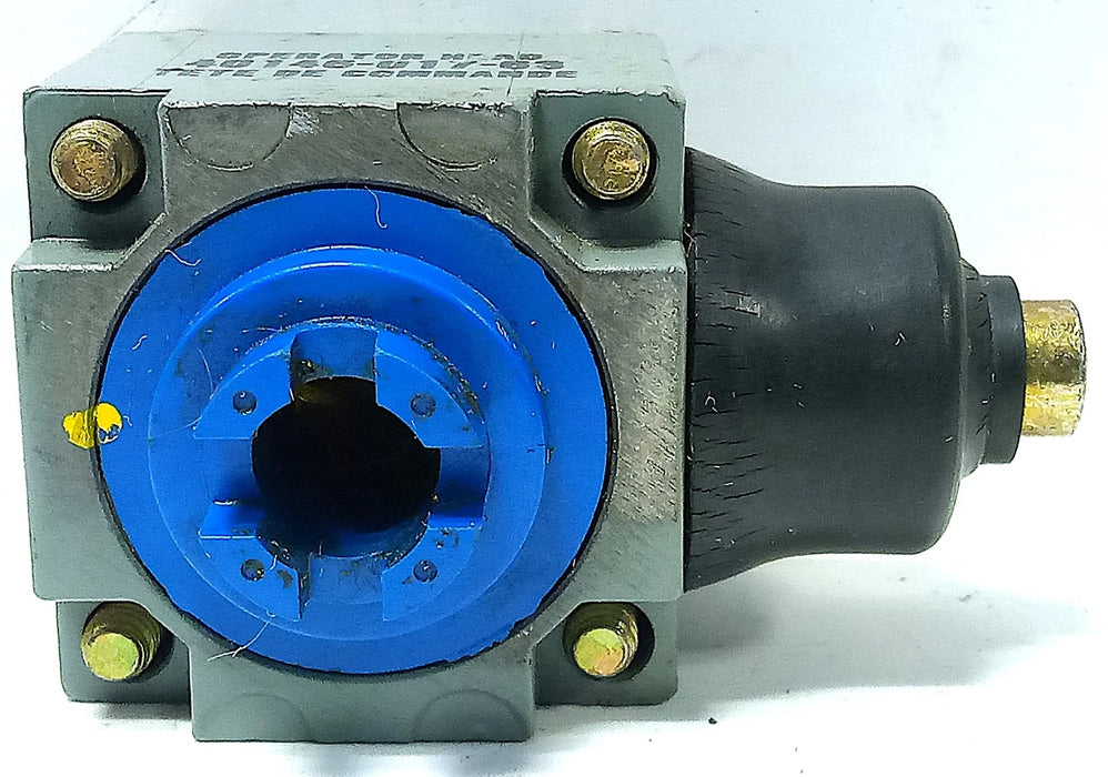 Allen-Bradley 40146-017-63 Plunger Operating Head for Limit Switch
