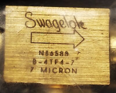 Swagelok B-4TF4-7 Brass Tee with 7 Micron Filter
