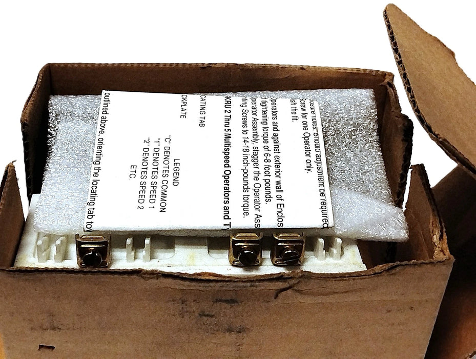 Square D 9001-SKRU-2 Ser C 120/250 V AC/DC Interlocked Pushbuttons