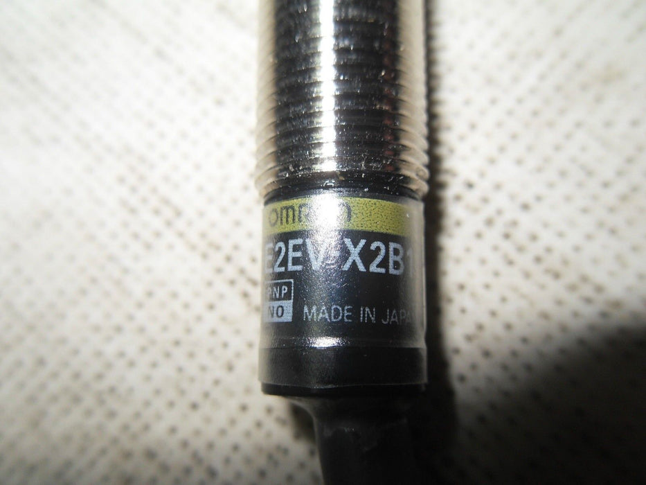 Omron E2EV-X2B1 Proximity Switch 12-24Vdc