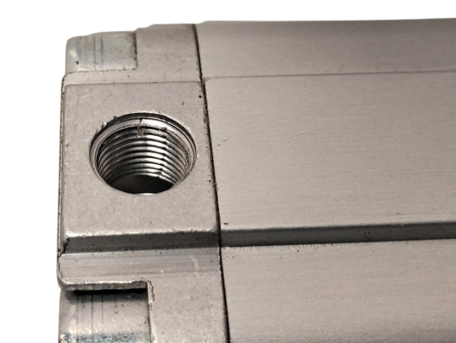 Festo ADVUL-32-50-P-A 10 bar Pneumatic Cylinder w/ 32 mm Bore and 50 mm Stroke