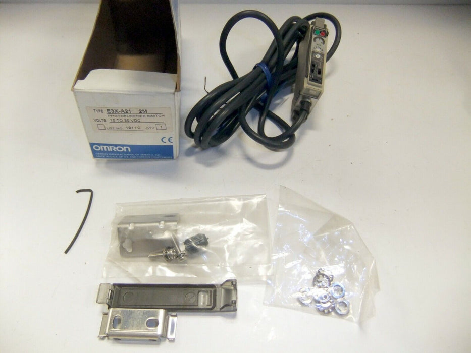 Omron Photoelectric Switch E3X-A21 2M