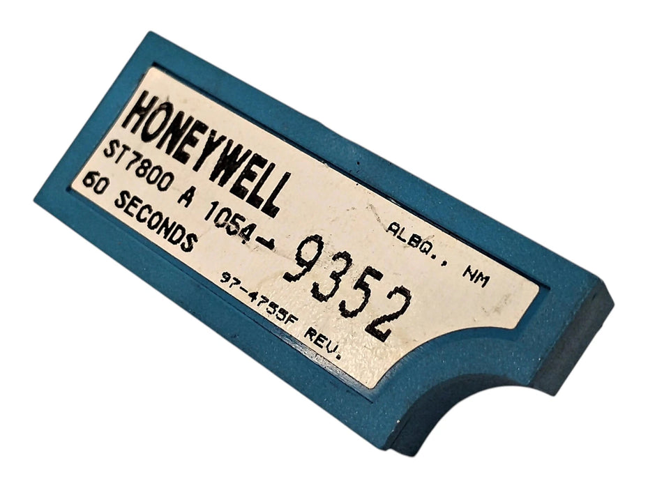 Honeywell ST7800 A 1054-9352 60 Second Plug-in Purge Timer for Burner Control