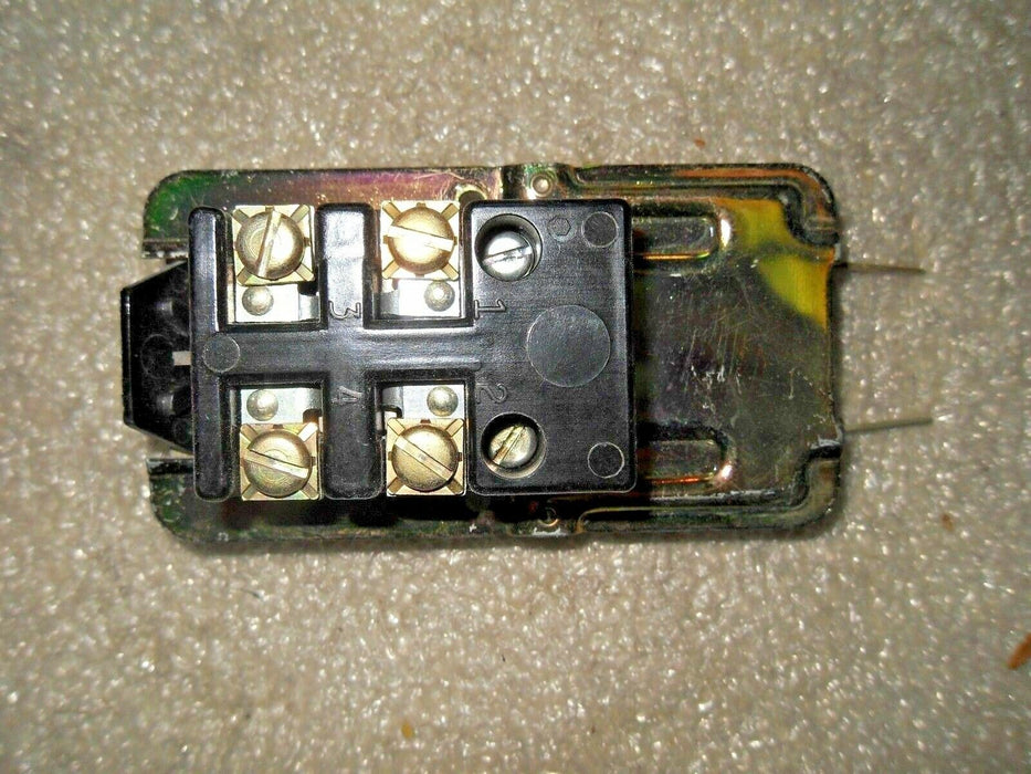Allen-Bradley 849-N2A Auxiliary Contact for Pneumatic Timing Relay
