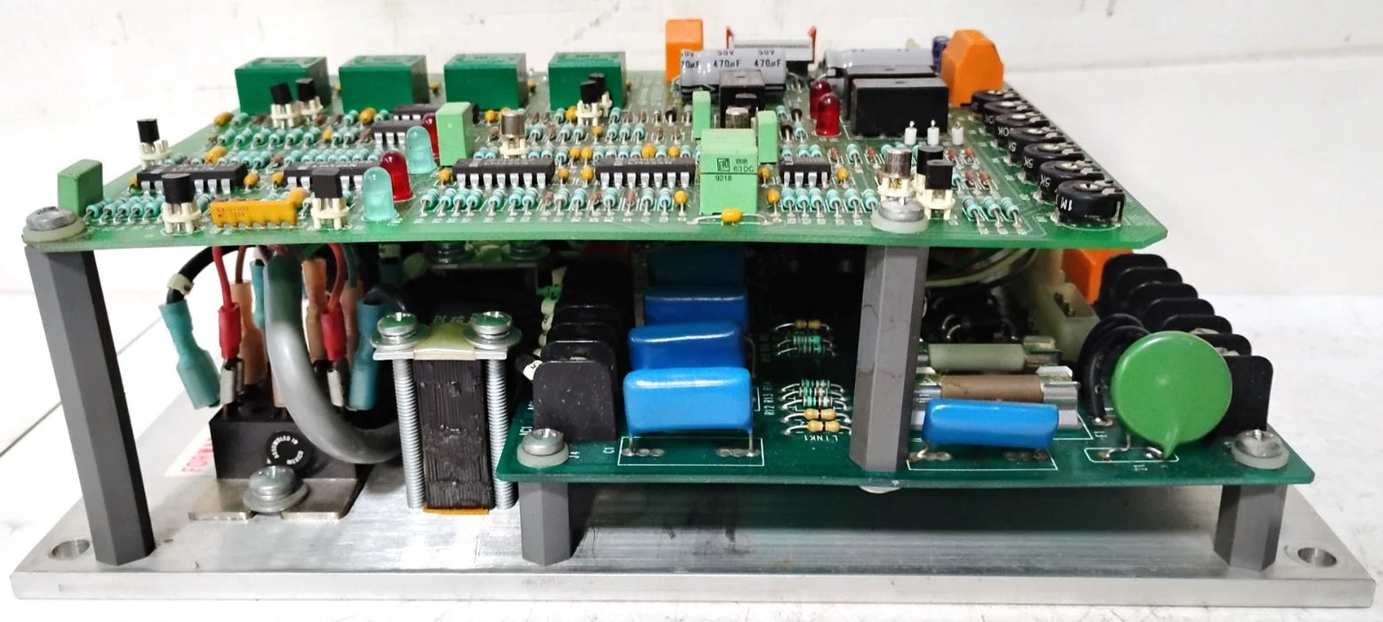 Saftronics DF8-10 120/240 V AC 1-2 HP DC Drive