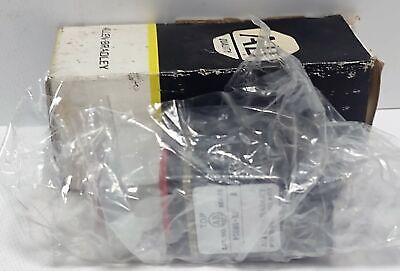 Allen-Bradley 800MS-B6A20 Pushbutton