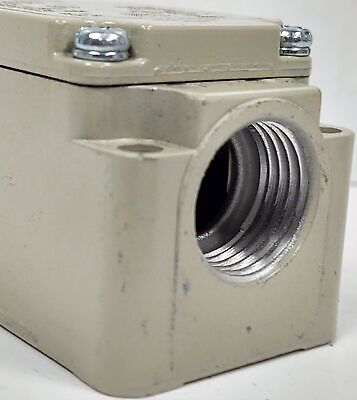 Azbil 1LS-J550GEC Rotary Limit Switch