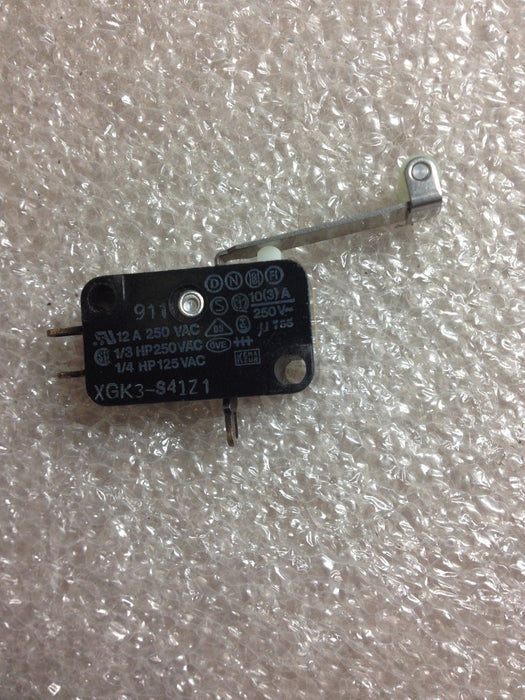 LOT OF 10 Microswitches