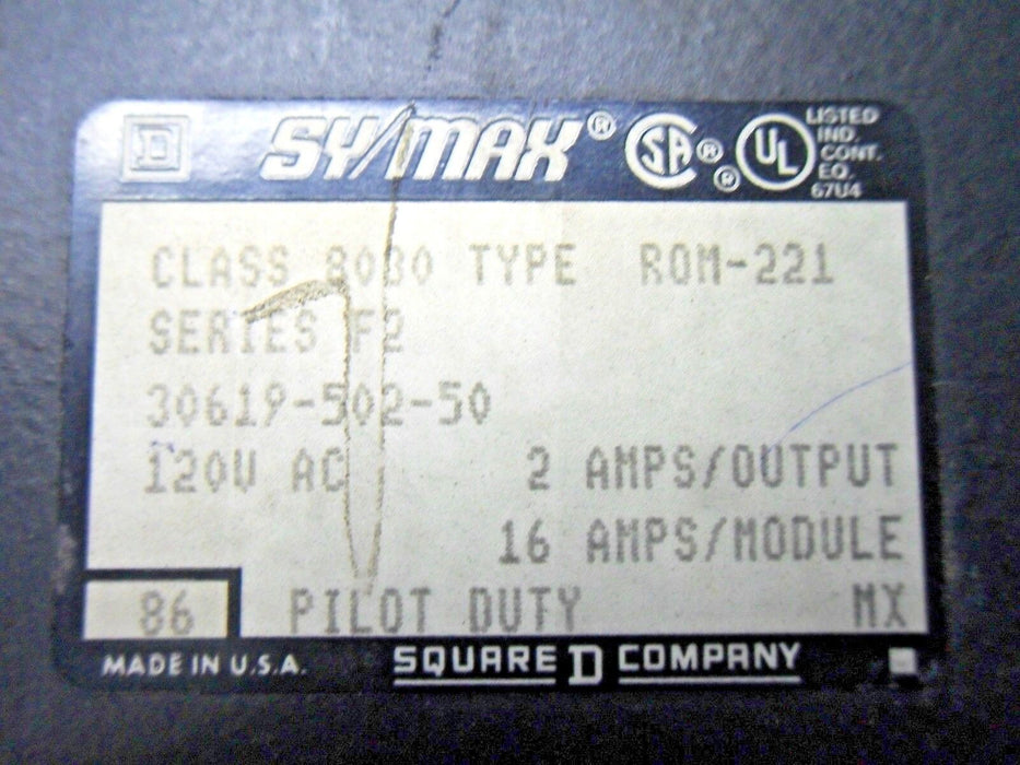 1 Square D SY/MAX 8030-ROM-221 SERIES F2 OUTPUT MODULE