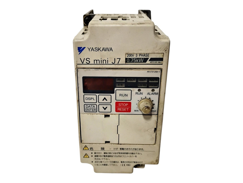 Yaskawa CIMR-J7AA20P7 200-230 V AC 0.75 kW VS mini J7 Drive