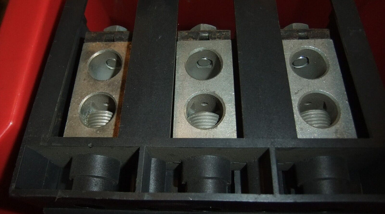 ABB UXAB-718530-R-999 Circuit Breaker 250A Trip