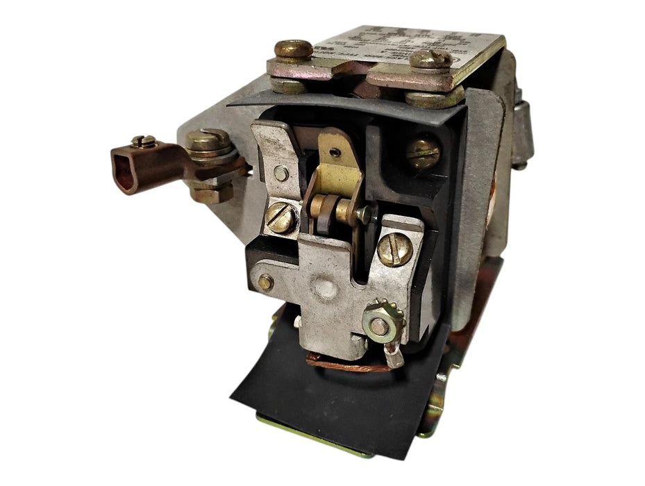 EC&M 9055 N0118R Magnetic Relay