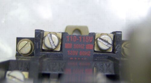 Allen-Bradley Latching Relay 700-PLB11 + 700-PL200B11 + 700-P200B11