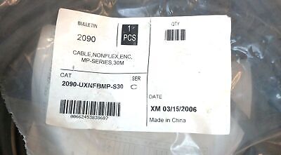 Allen-Bradley 2090-UXNFBMP-S30 Ser C 30 M 300 V Encoder Feedback Cable