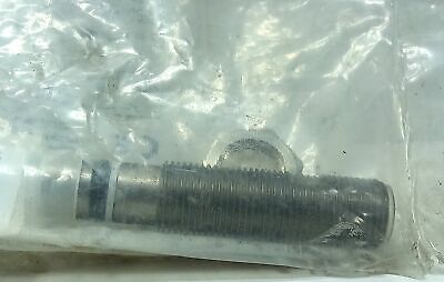 Balluff BES 516-300-S249-S4-D 122731 10-30 V DC Inductive Proximity Sensor