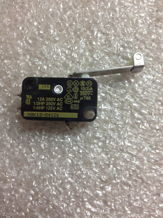LOT OF 10 Microswitches