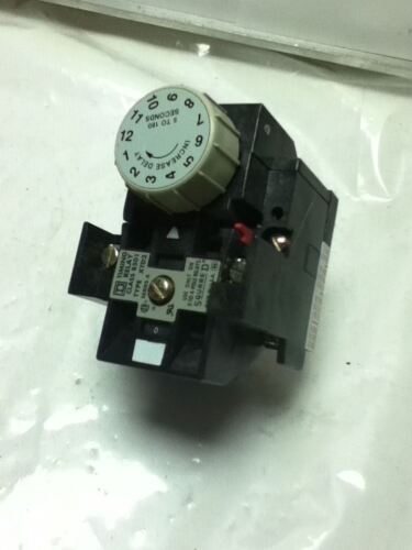 Square D 8501XTD2 Timer