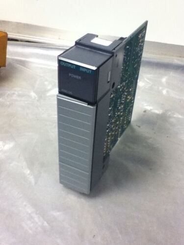 Allen-Bradley 1746-NIO4V I/O Module