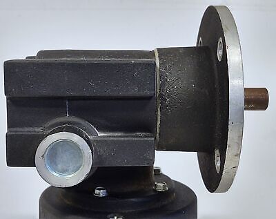 Baldor DCPM 30591 A2496261 90 VDC 1.4 A 60 RPM 56:1 Right Angle Gearmotor
