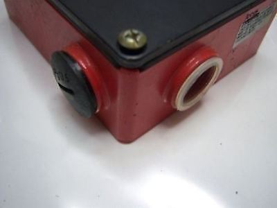 Allen-Bradley Key Safety Switch 802F-TA6OM11K-57