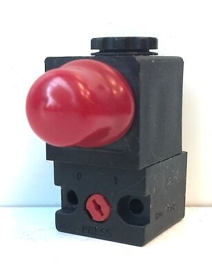 Bosch Rexroth R432015466 P068899 120 V AC Solenoid Valve Coil