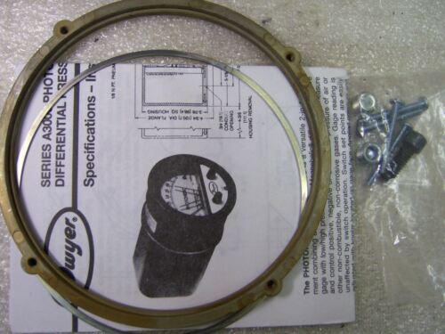 Dwyer 3003C Pressure Gauge