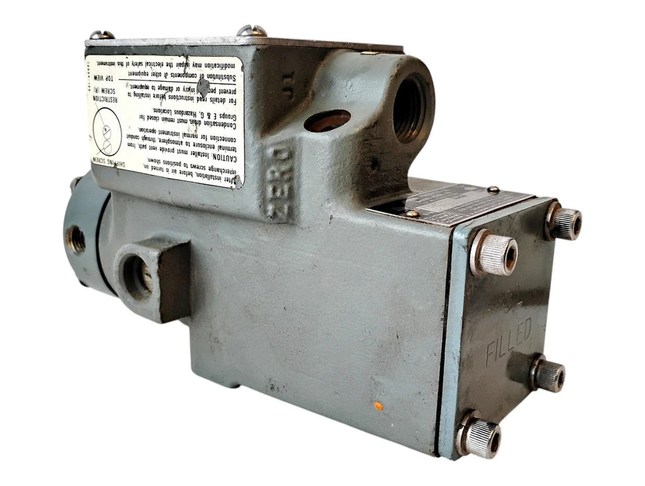 Moore Products 77-16 16 MA Pressure Transducer