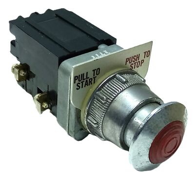 REES 600 V AC Red Illuminated Push-Pull Button