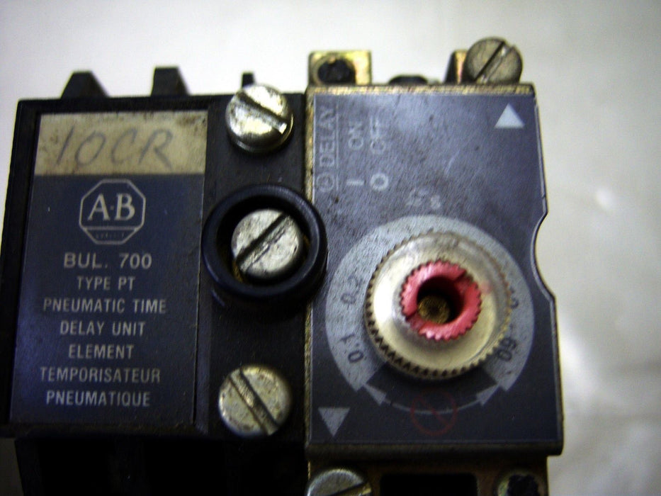 Allen-Bradley Timing Relay 700-PT + 700-P200A1