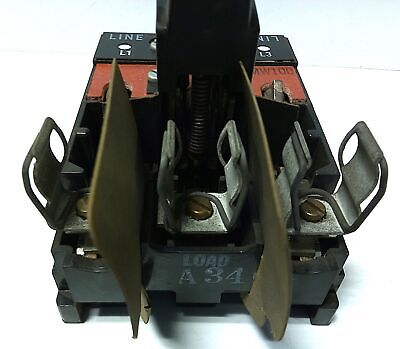 GE THMC33FUR MOD 1 600 V AC 100 A 3 Pole QMW Disconnect Switch