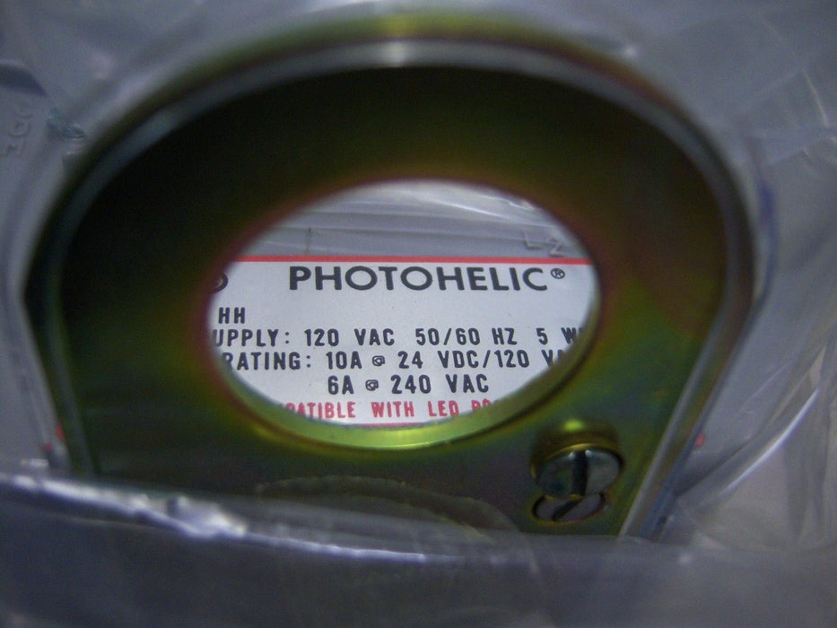 Dwyer 3005C Photohelic Pressure Switch / Gauge / Gage