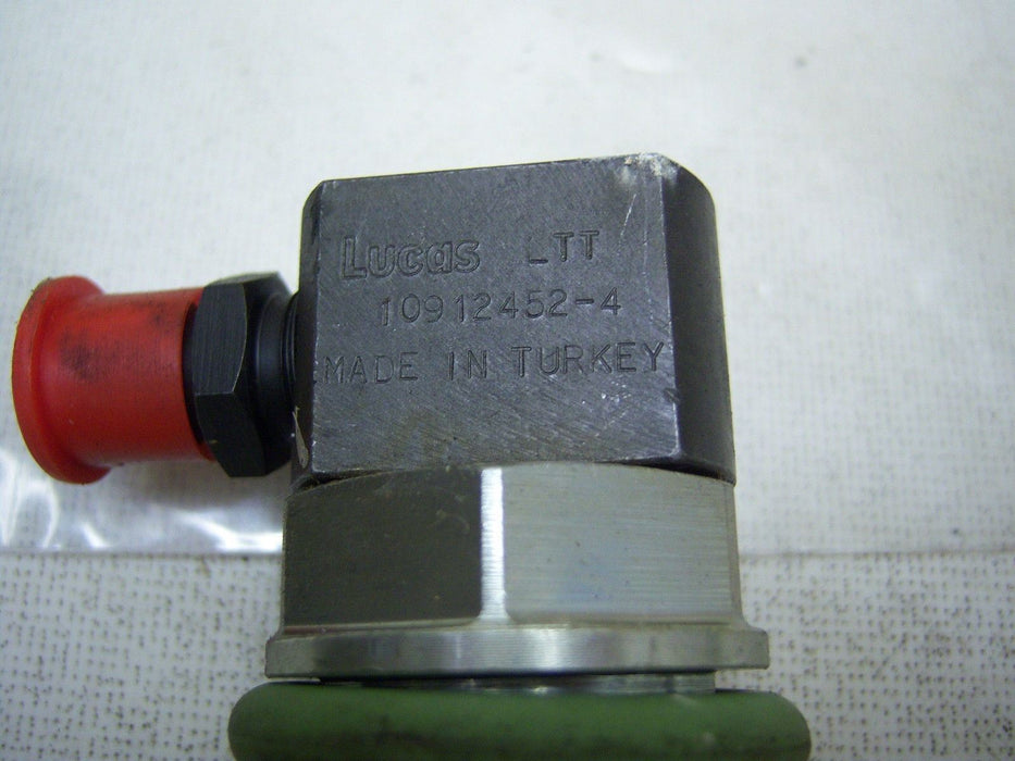Lucas Solenoid Nozzle Fuel Injection 10912452-4